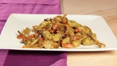 Gnocchetti di carciofi con pancetta e carciofi