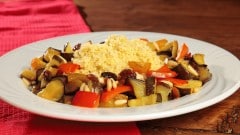 Cous cous con verdure in agrodolce