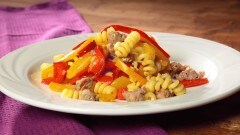 Pasta salsiccia e peperoni