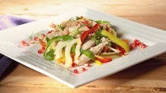 Insalata di pollo con salsa di senape