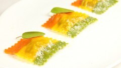 Ravioli con ripieno di mortadella e carciofi