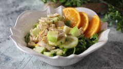 Insalata di pollo