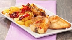 Coniglio arrosto con patate e peperoni