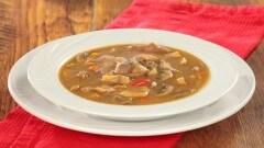 Zuppa di funghi e castagne