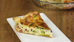 Torta salata speck e zucchine