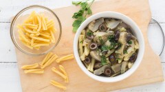 Pasta con i carciofi
