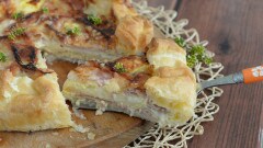 Torta salata cotto e formaggio