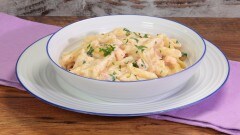 Penne al salmone fresco