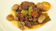 Cinghiale con verza e castagne
