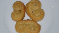 Ventaglini di pasta sfoglia e zucchero di canna