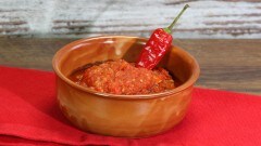 Salsa ranchera veloce