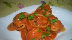 Conchiglioni ripieni al ragù di mare