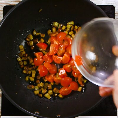 Gnocchi Con Sugo Di Melanzane Ricetta Cookaround