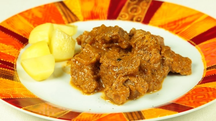 Stufato di carne della Sierra Leone