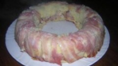 Corona di patate e pancetta