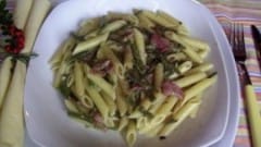 Penne con asparagi selvatici