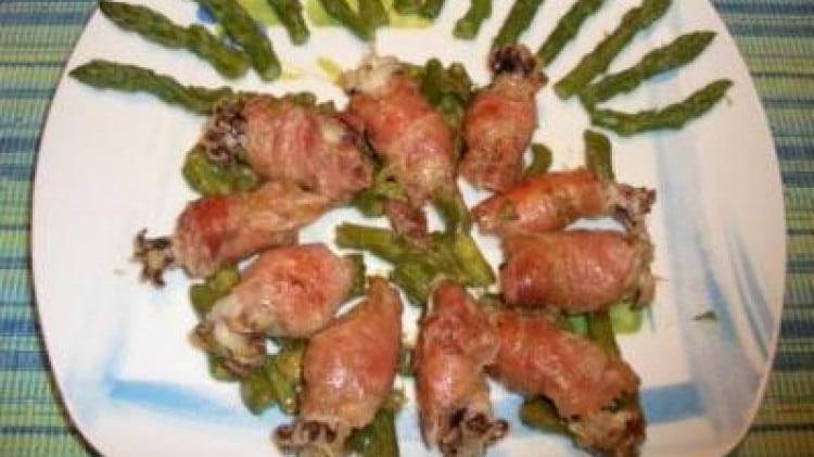 Seppioline nel prosciutto con asparagi