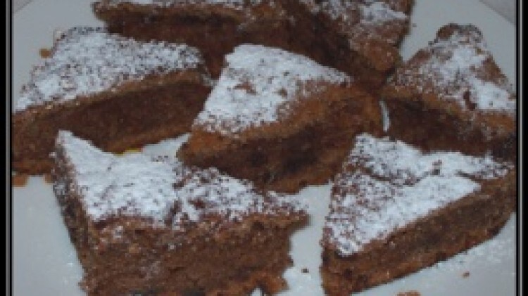 Triangolini con yogurt e cioccolato
