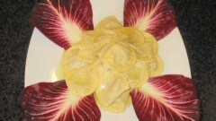 Agnolotti con ripieno di radicchio rosso e stracchino