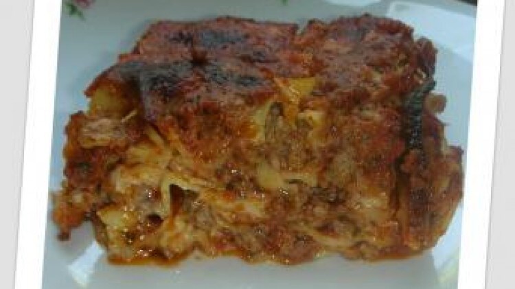 Timballo con pesto e pomodoro