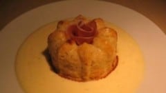 Sformatini di lenticchie rosse con speck e fonduta