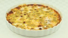Clafoutis all'uva e rosmarino