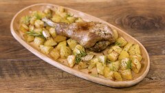 Coscia di tacchino al forno con patate