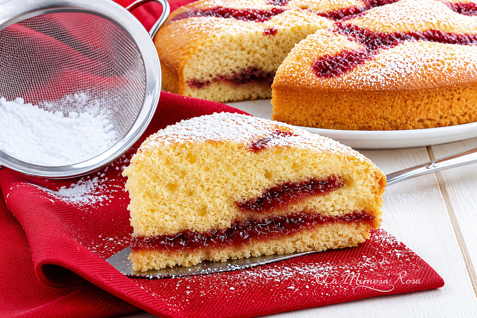 Torta Nua con marmellata, soffice come una nuvola e con un ripieno golosissimo