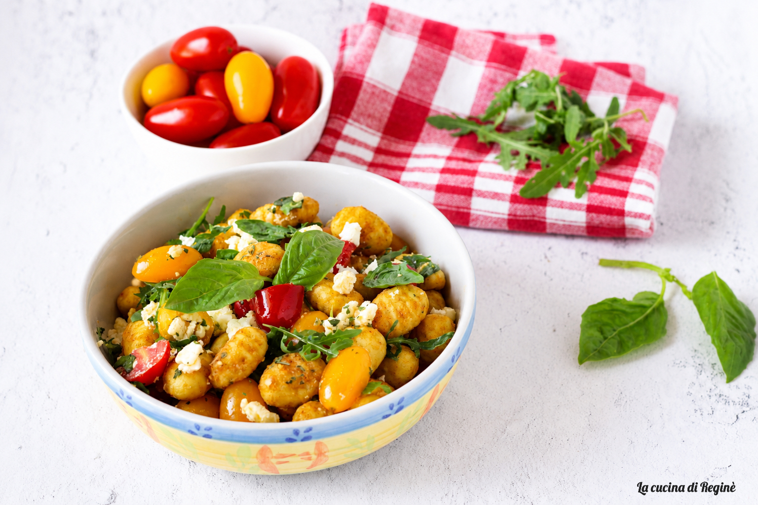 Insalata di gnocchi croccanti