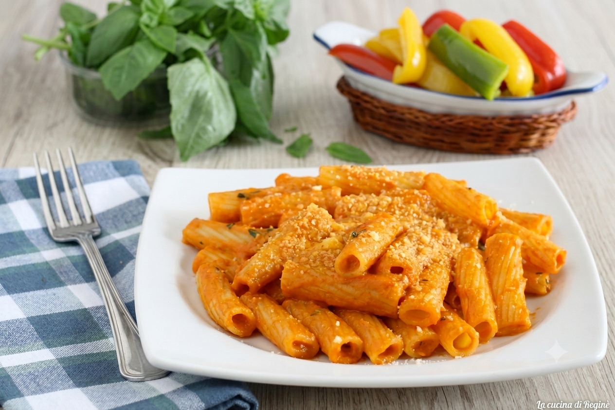 Pasta con sugo di peperoni cremoso