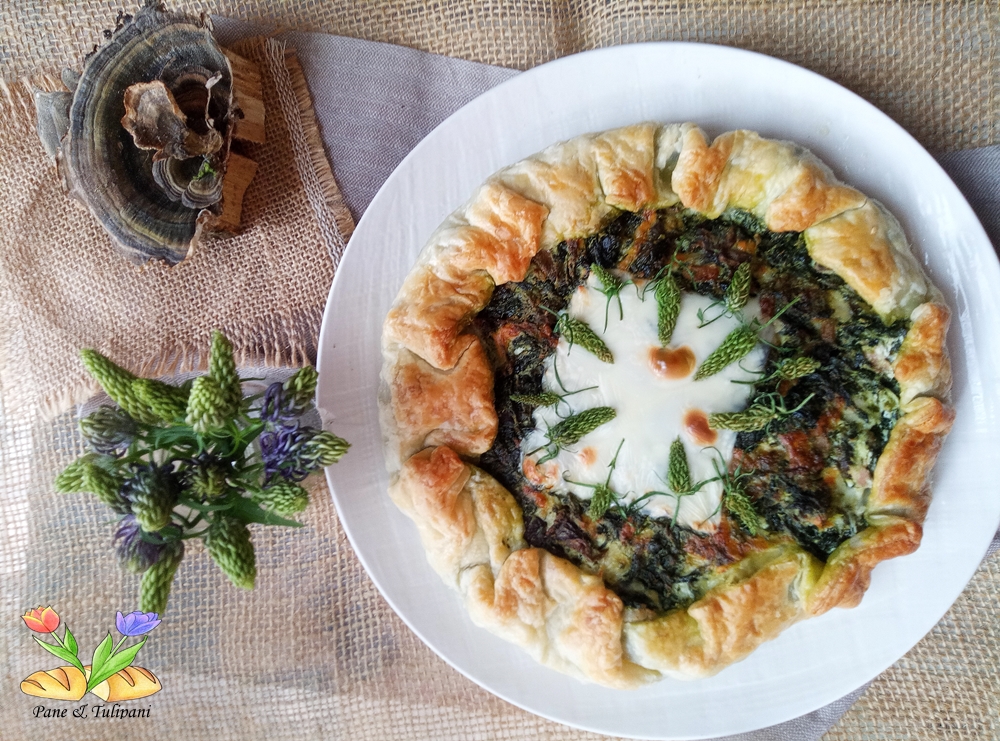 Torta salata con raperonzolo e pioppini