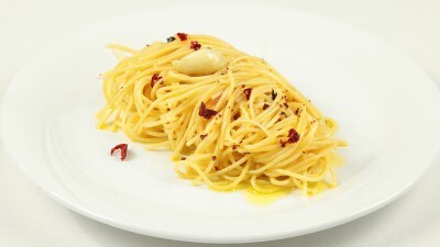 Spaghetti ajo, ojo e peperoncino