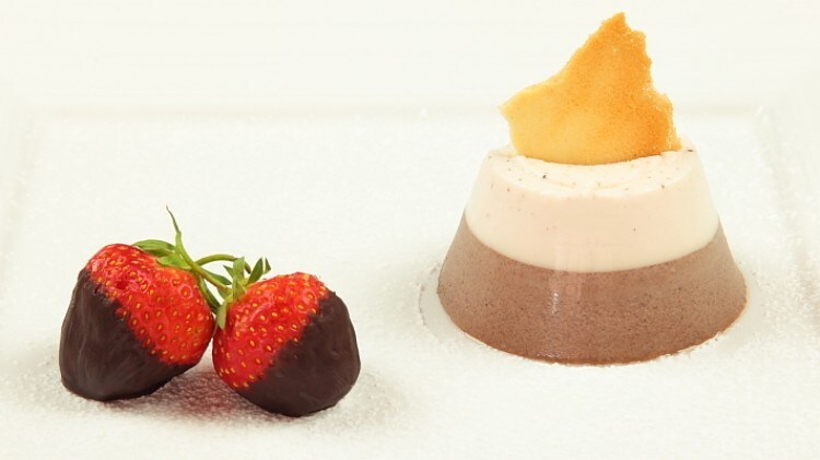Panna cotta panna fragola e cioccolata