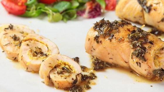 Involtini di pollo al limone e erbe aromatiche