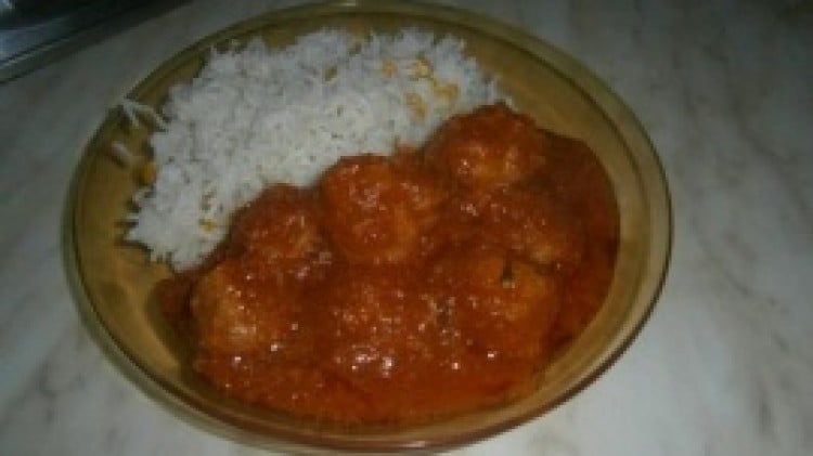 Albondigas en salsa criolla