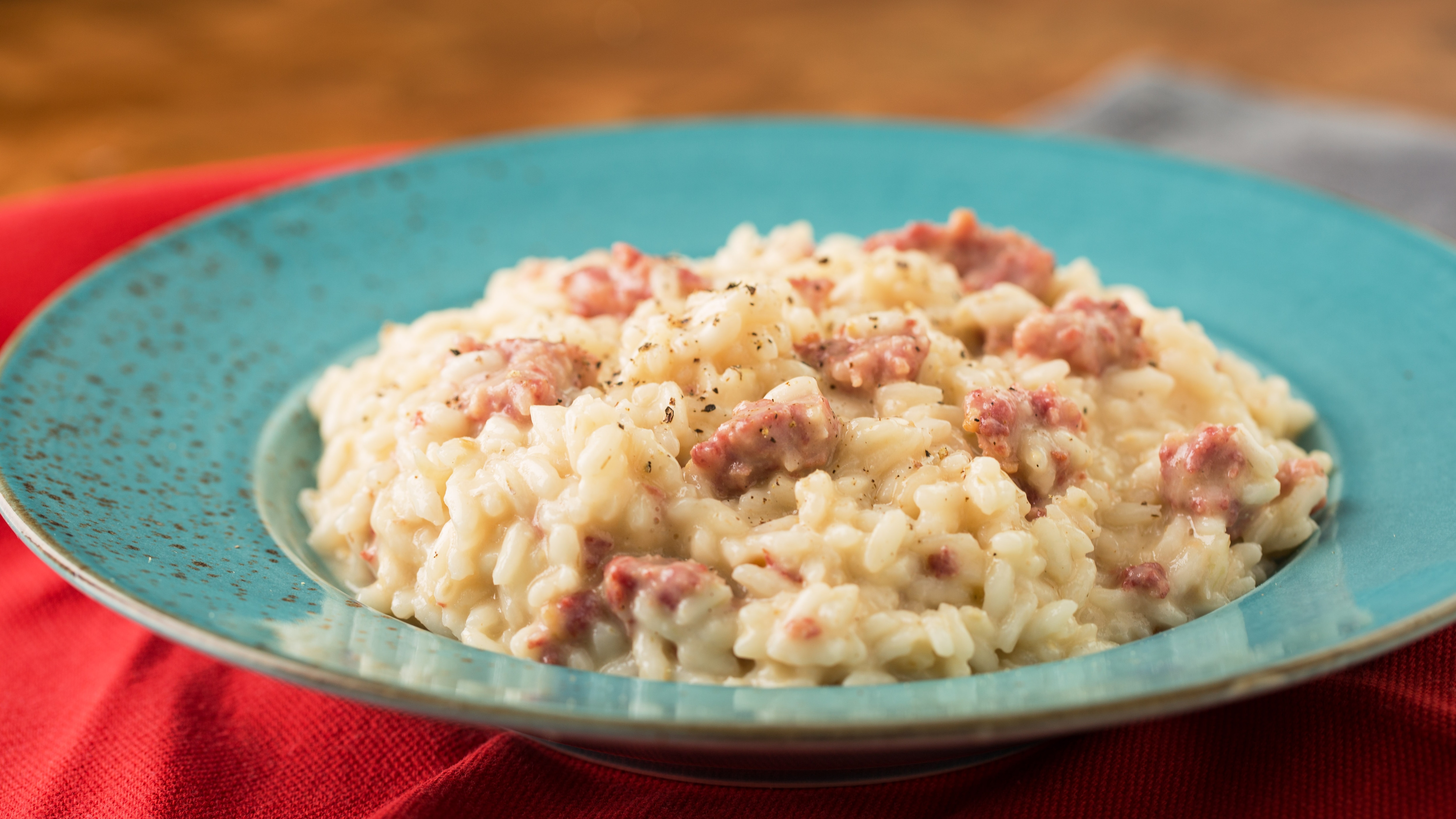 Primi piatti monoporzione: prova il nuovo Risotto con salsiccia