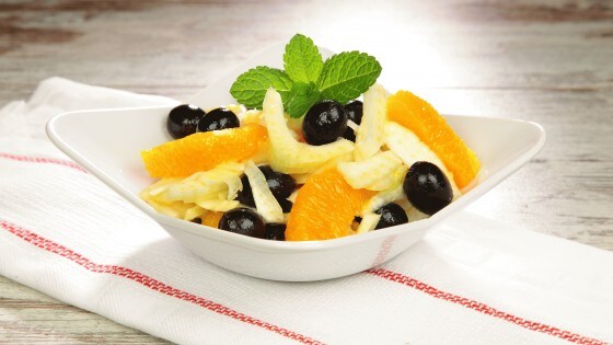 Insalata di arance, finocchi e olive nere