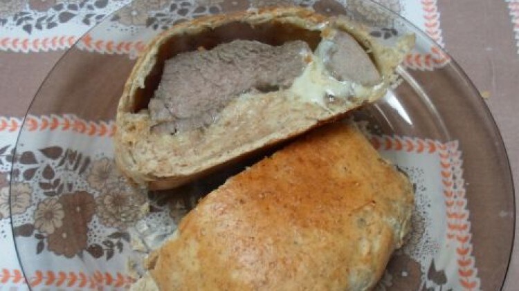 Agnello e medaglioni in crosta di pane