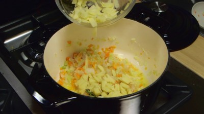 Minestra d'orzo trentina ricetta tipica | Cookaround