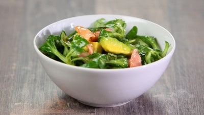 Salmone in insalata