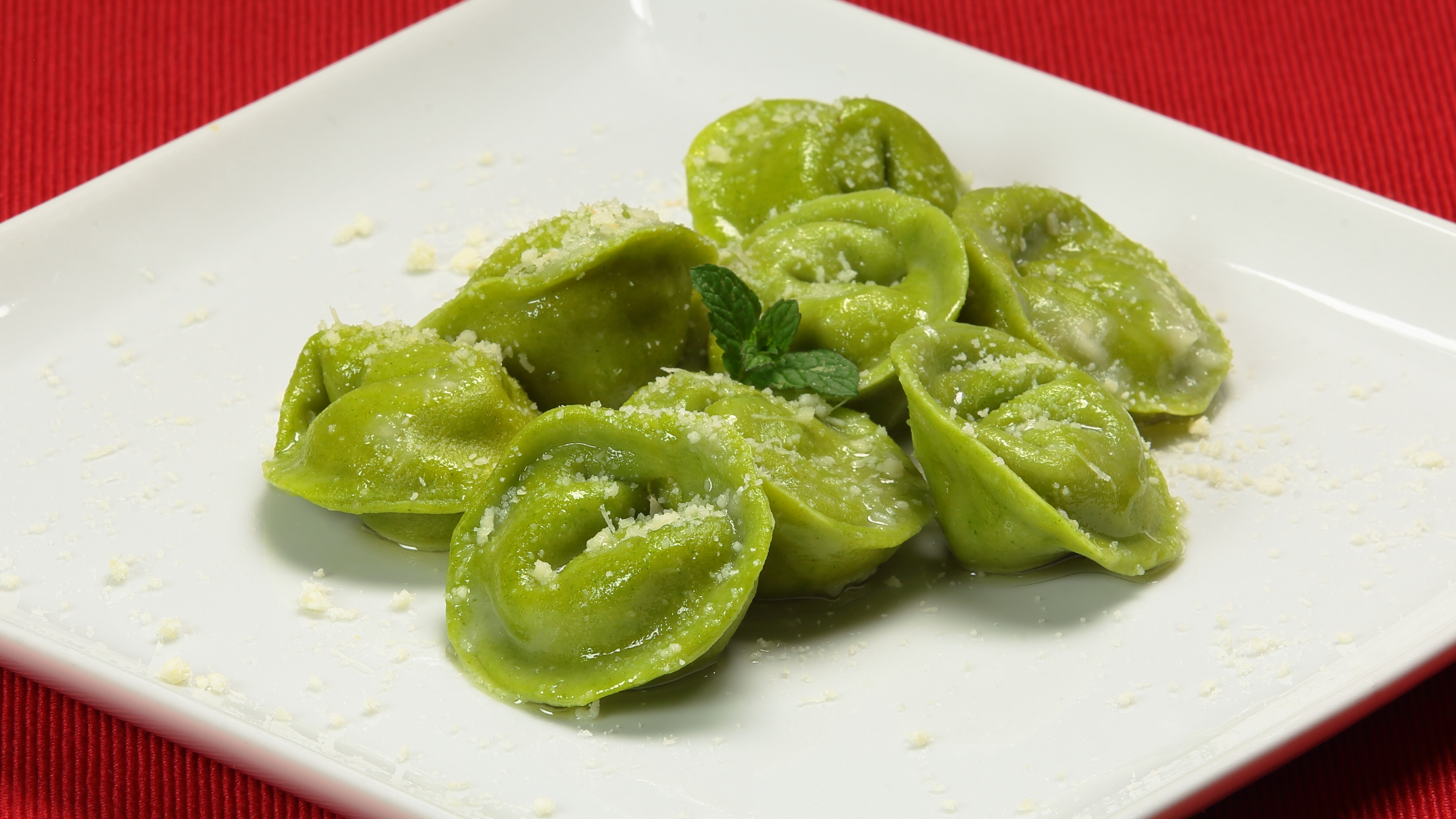 Ravioli con mortadella e ricotta Cookaround