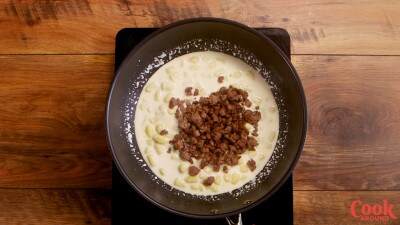 Chicche Di Patate Alla Fonduta Di Taleggio Con Funghi E Salsiccia Cookaround