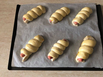 Rollò con Wurstel: la Ricetta Originale Siciliana | Cookaround