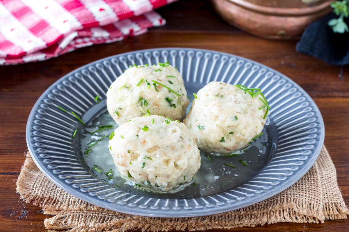 Passato di verdure e panini con ricotta ricetta I Ricette dall'Alto Adige  da Pur Südtirol®