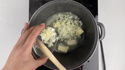 Il Vero Risotto alla Milanese: Tradizione e Midollo di Bue | Cookaround