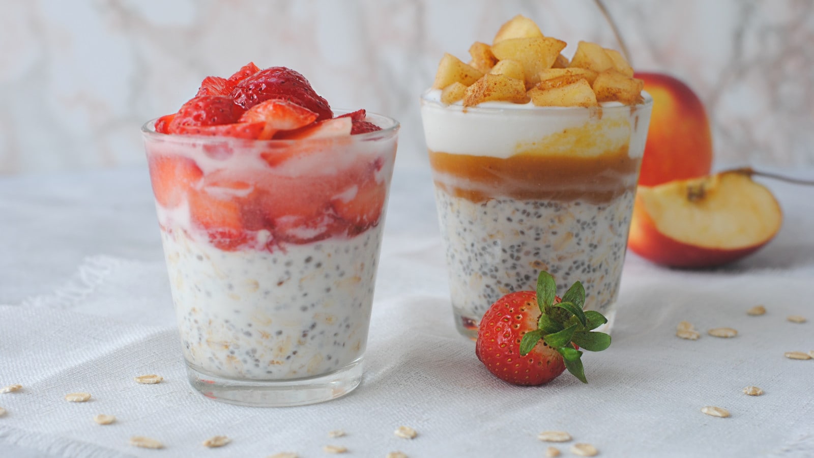 Porridge overnight con kefir e frutta fresca