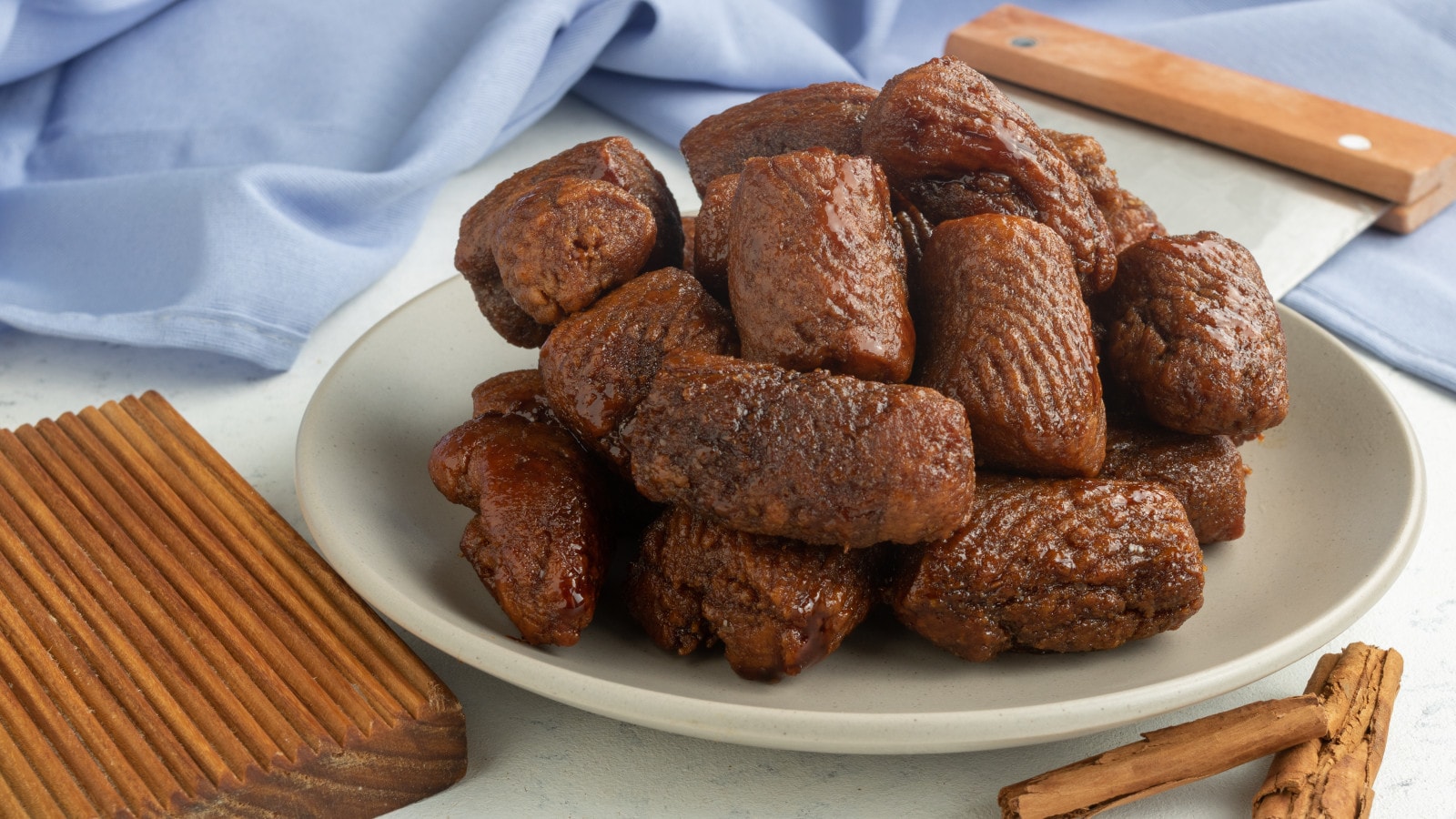 Turdilli calabresi: dolci fritti al miele per Natale