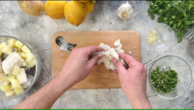 Brandacujun: la ricetta ligure con baccalà, patate e limone | Cookaround