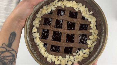 Linzer Torte: la Ricetta Originale Austriaca della Crostata Speziata ...