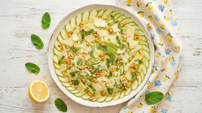 Carpaccio di zucchine e parmigiano: la ricetta fresca e veloce